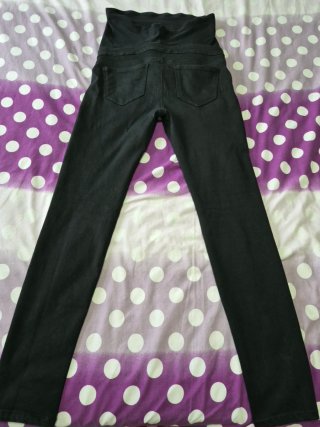 Pantalón embarazo premamá H&M Talla 38.
