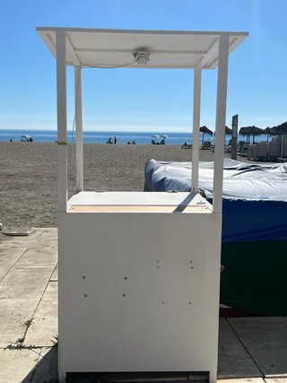 Taquilla de Metal Blanca para negocio