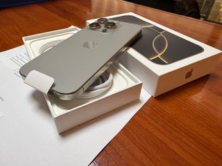 iPhone 16 Pro 128GB Titanio Natural