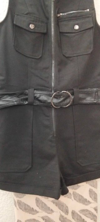 Mono corto Guess negro talla S