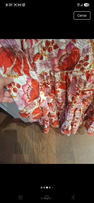 Vestido midi flores Zara
