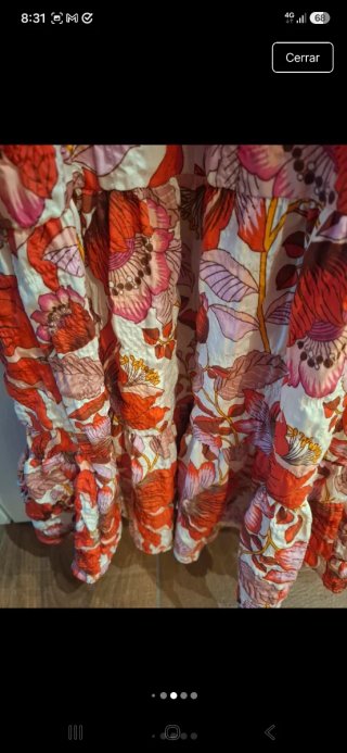 Vestido midi flores Zara