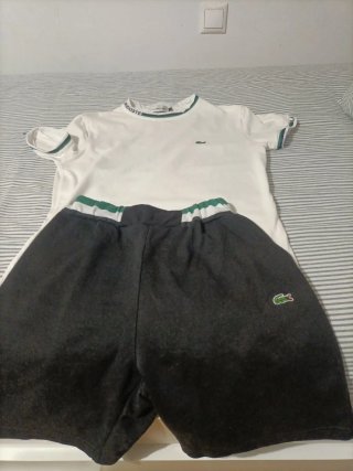 Conjunto Lacoste Hombre Camiseta y Pantalón Corto