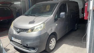 Nissan NV200 2010