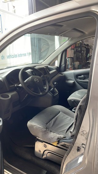 Nissan NV200 2010