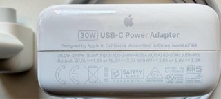 Caricabatterie originale Apple da 30W USB-C per Macbook Air