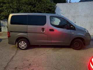 Nissan NV200 2011
