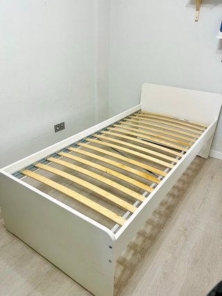 Cama Ikea SLÄKT + Barrera + cajón + caja tela