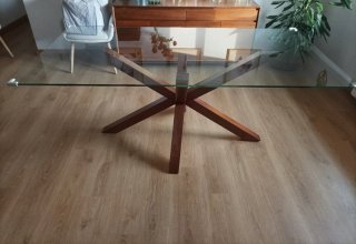 Mesa de Comedor Banak de Cristal y Madera