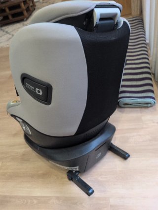 Silla de coche Joie con sistema Isofix