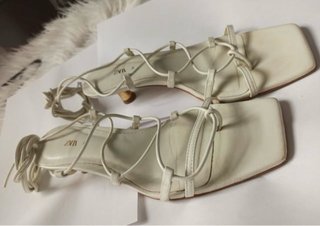 Sandalias Zara