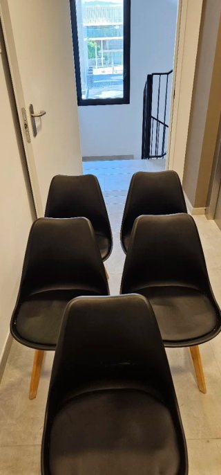 Set de 5 Sillas Estilo Nórdico
