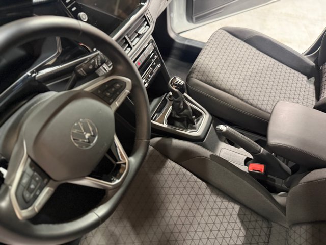 Volkswagen T-Cross 2023