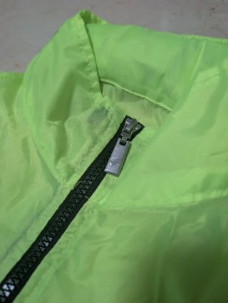 Chaqueta de lluvia GIVOVA verde