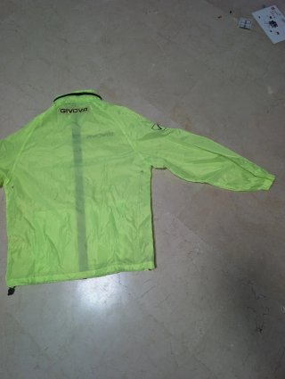 Chaqueta de lluvia GIVOVA verde