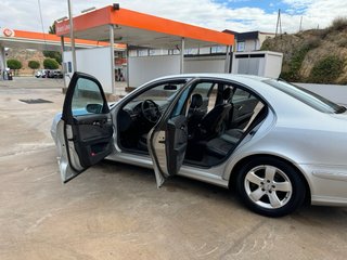 Mercedes-Benz Clase E 2004