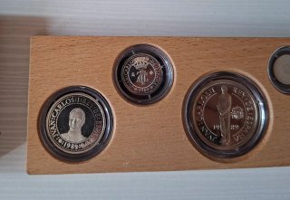 MONEDAS DE PLATA CONMEMORATIVAS
