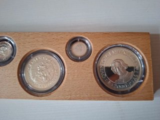 MONEDAS DE PLATA CONMEMORATIVAS