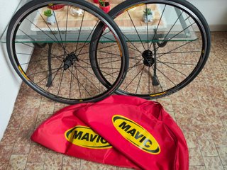 Coppia ruote Mavic Aksium Race con borse