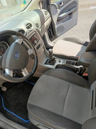 Ford Focus 2010 urge venta