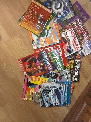 Lote Revistas PlayStation con Guías