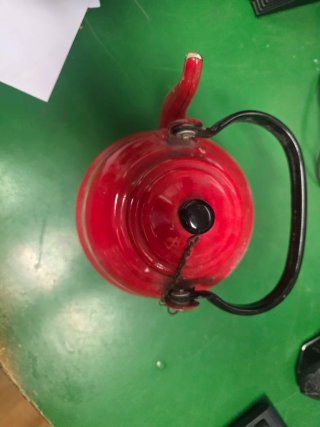 Tetera Antigua Roja