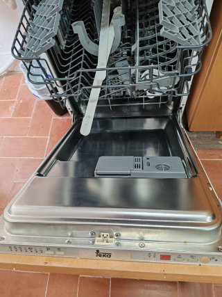 Lavavajillas compacto para 6 servicios