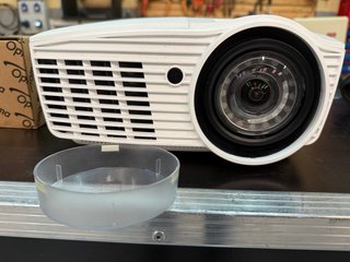 Proyector Optoma Gran Angular Full HD