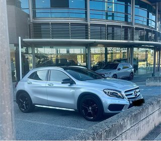 Mercedes-Benz GLA 2015