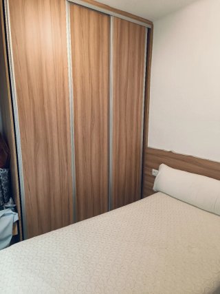 Yo tengo un habitación