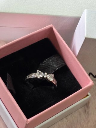Anillo lazo plata con circonitas