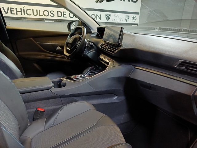 Peugeot 3008 HYBRID 225 ALLURE
