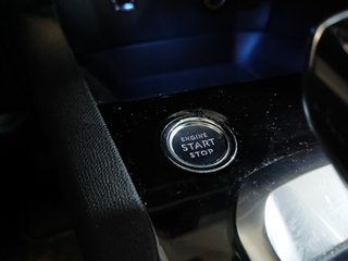 Peugeot 3008 HYBRID 225 ALLURE