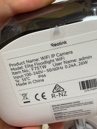 Cámara de Seguridad Reolink con Focos
