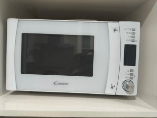 Microondas Candy Blanco