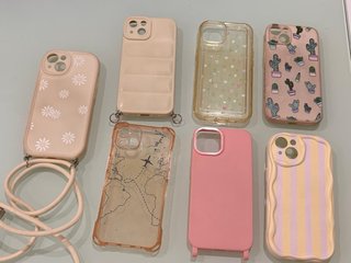 iPhone 13 Rosa 128GB + 7 Fundas