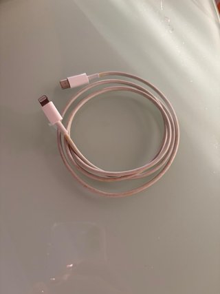 iPhone 13 Rosa 128GB + 7 Fundas