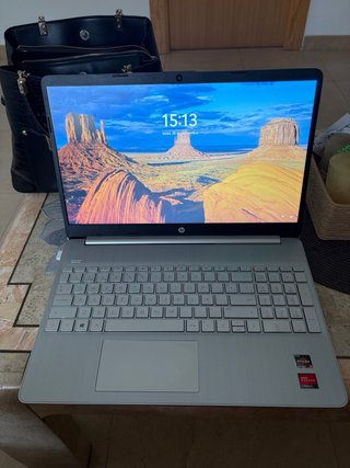 Portátil HP Plateado