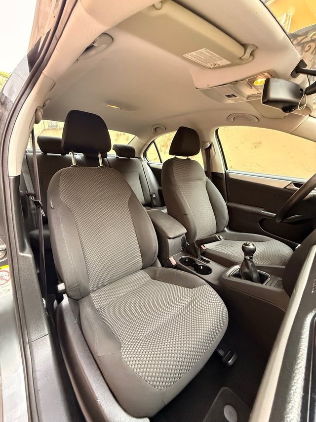 Volkswagen Jetta 2011