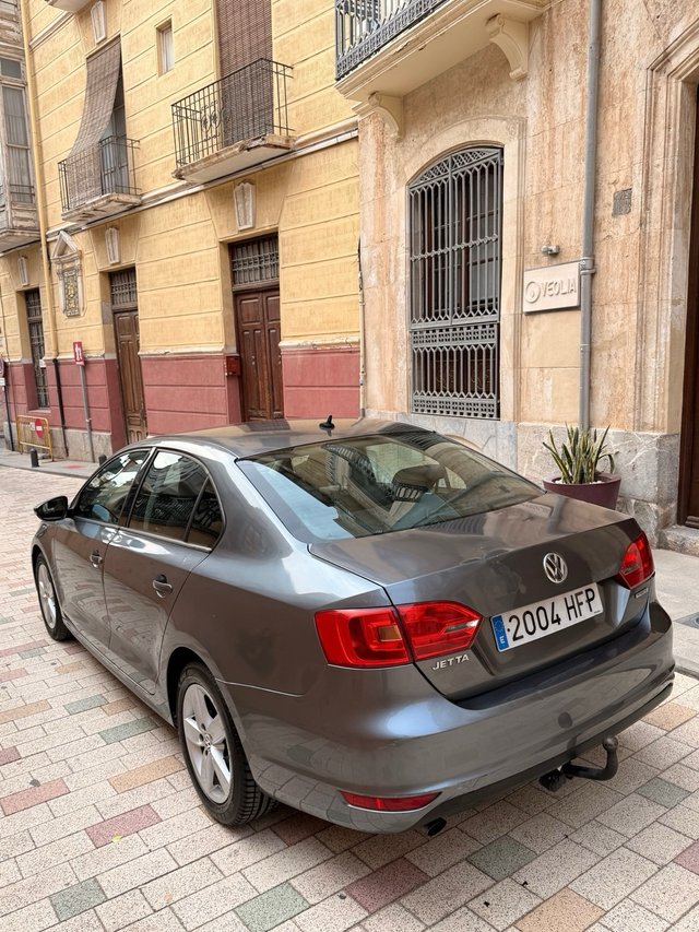 Volkswagen Jetta 2011