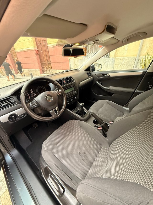 Volkswagen Jetta 2011