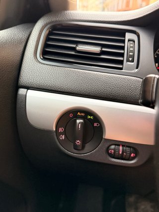 Volkswagen Jetta 2011