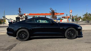 Ford Mustang GT 5.0 FastBack (24000km, año 2021)