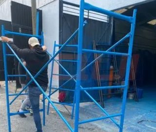 Andamios metálicos