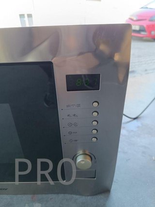 Microondas de encastre con grill, 25 L, 900 W