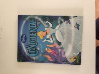 LIBRO DE DISNEY , LA CENICIENTA