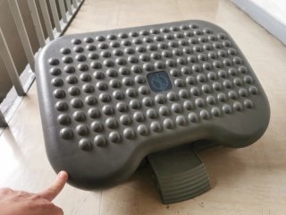 Reposapiés Ergonómico Elevable