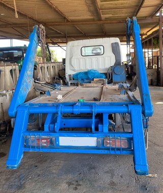 Camión Mitsubishi Canter