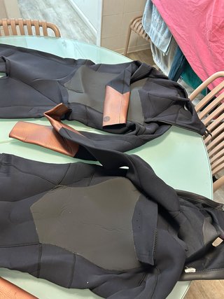 2 Trajes de Neopreno Negros, de mujer/niña