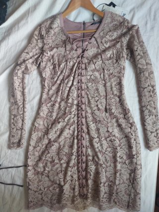Vestido Guess Rosa de Encaje sin estrenar